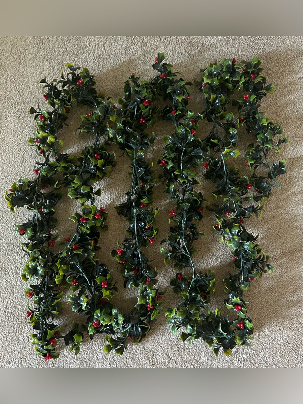 Festive Green Holly Garland with Red Berries - Home Holiday Decoration